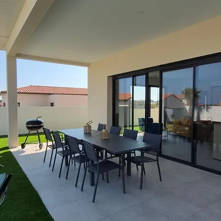 別荘 Neuve Hemera , 8 Couchages, Piscine & ポルティラーニュ